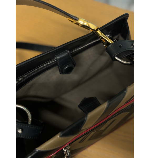 Сумка • Fendi • Черный