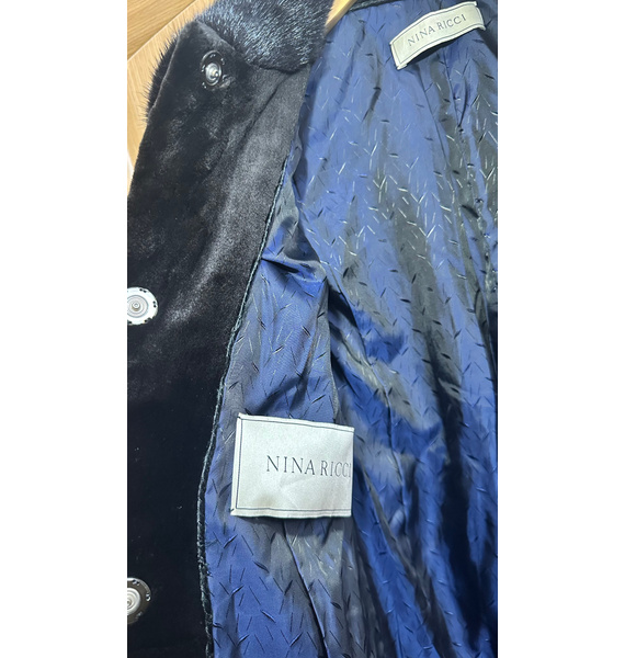 Шуба • Nina Ricci • Черный