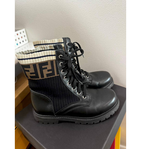 Ботинки • Fendi • Черный