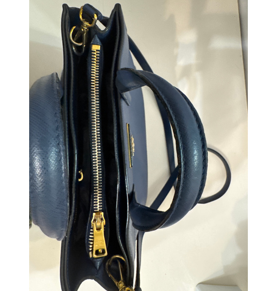 Сумка • Prada • Синий