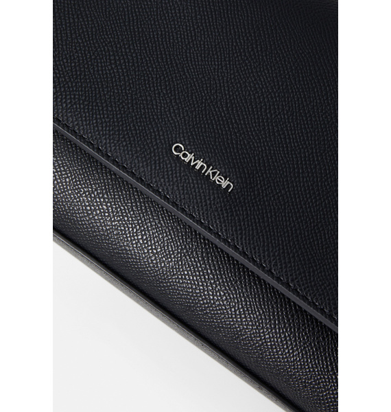 Сумка • Calvin Klein • Черный