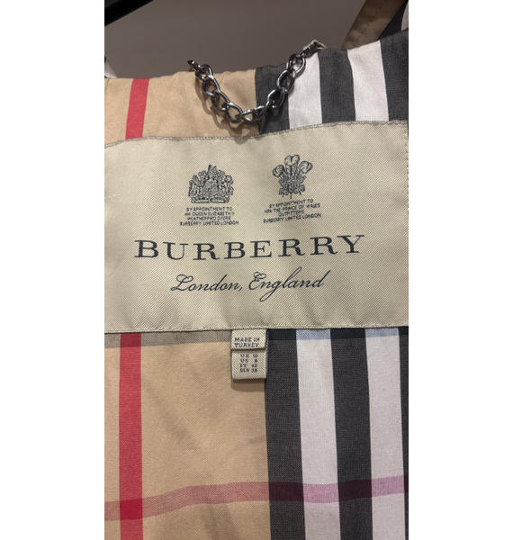 Плащ • Burberry • Бежевый