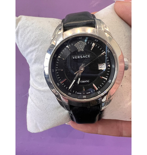 Часы • Versace • Черный