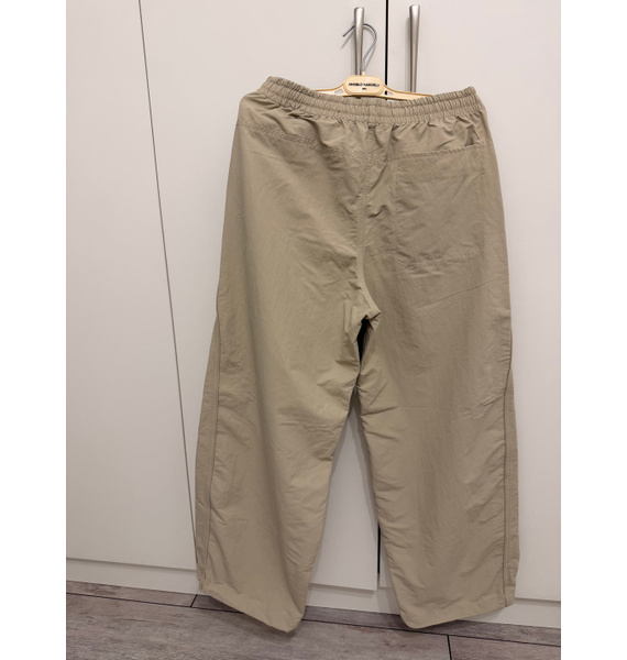 Брюки • UNIQLO • Бежевый