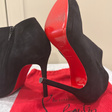 Ботильоны • Christian Louboutin • Черный