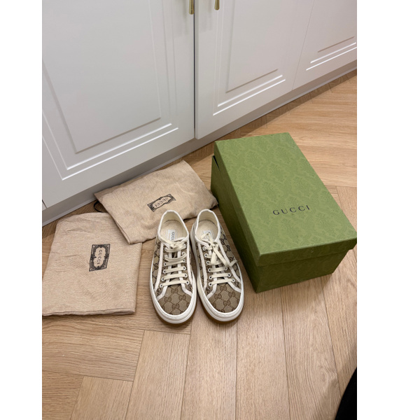 Кроссовки • Gucci • Кремовый
