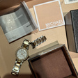 Часы • Michael Kors • Золотой
