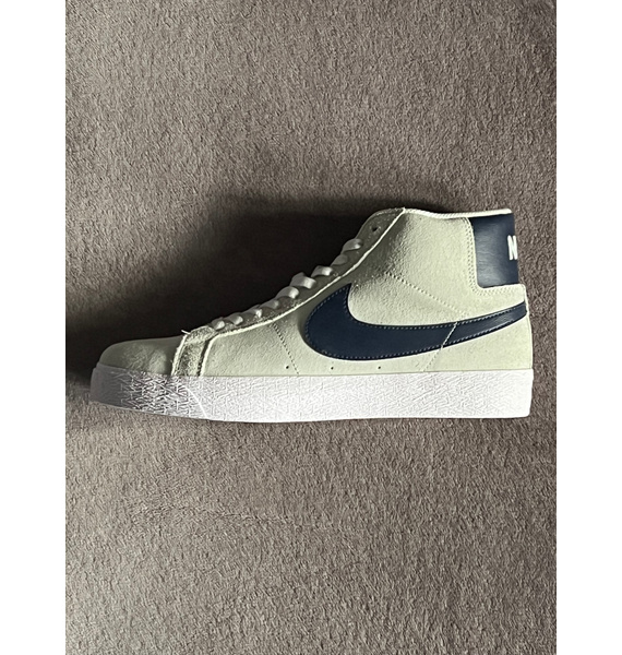 Кеды • Nike • Мятный