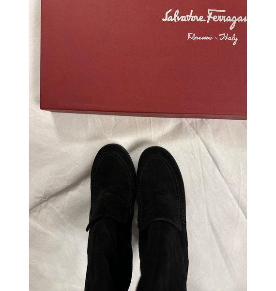 Сапоги • Salvatore Ferragamo • Черный