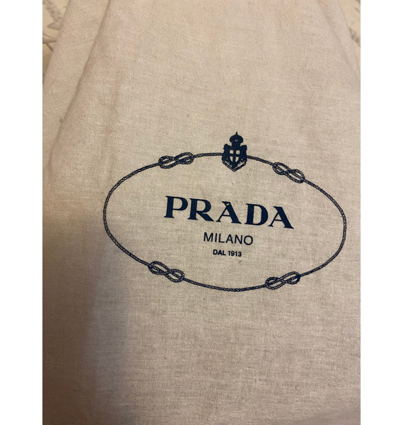 Сумка • Prada • Черный