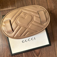 Поясная сумка • Gucci • Бежевый