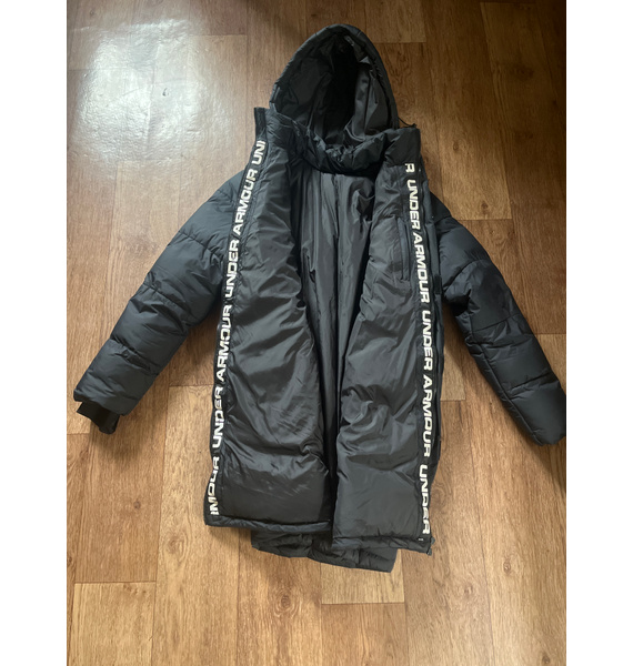 Куртка • Under Armour • Черный
