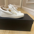 Кроссовки • Giuseppe Zanotti • Белый