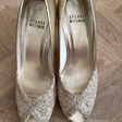 Туфли • Stuart Weitzman • Золотой