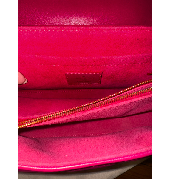 Сумка • Louis Vuitton • Фуксия