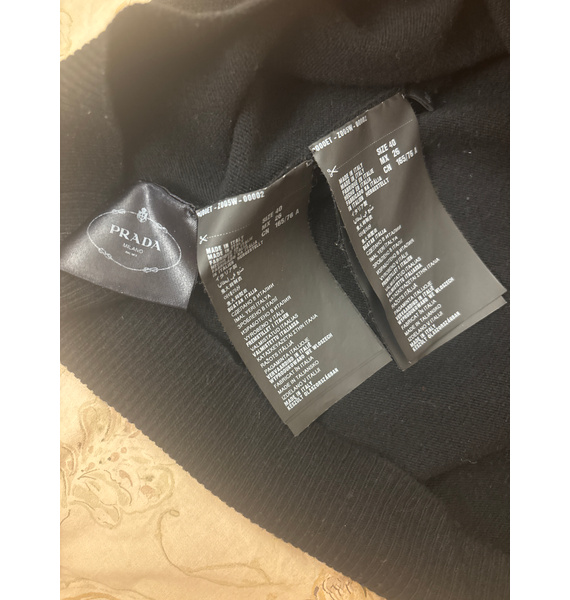 Пуловер • Prada • Черный