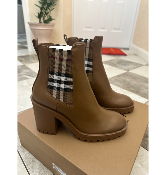 Ботильоны • Burberry • Коричневый