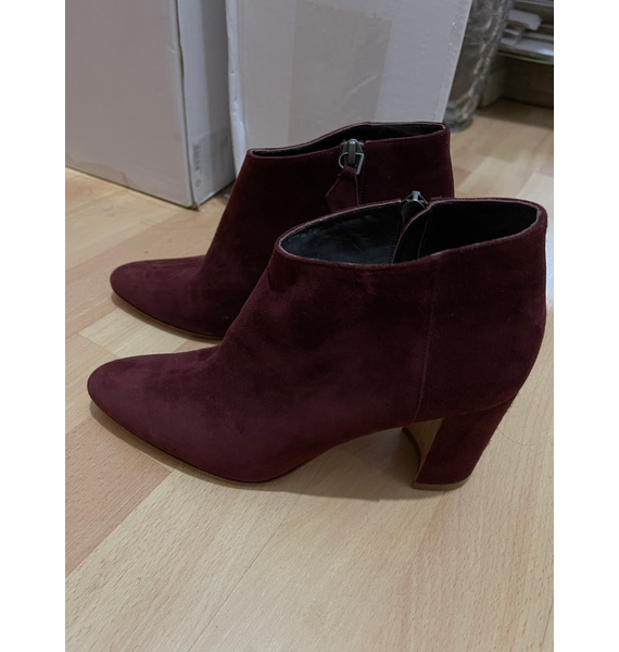 Ботильоны • Manolo Blahnik • Черный