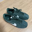 Кроссовки • Nike • Хаки