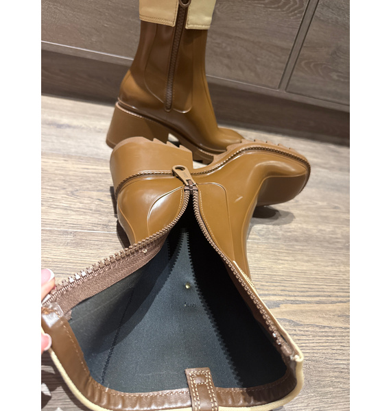 Сапоги • Chloé • Коричневый