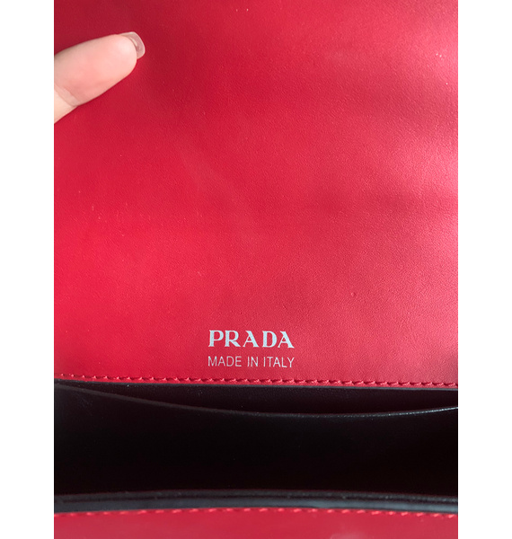 Сумка • Prada • Красный