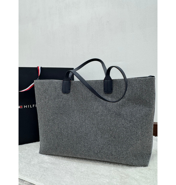 Сумка • Tommy Hilfiger • Серый