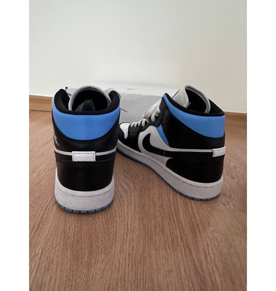 Кроссовки • Nike • Белый