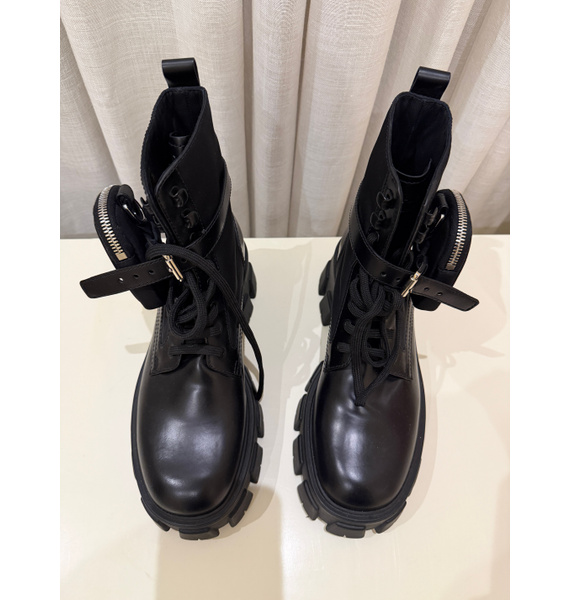 Ботинки • Prada • Черный