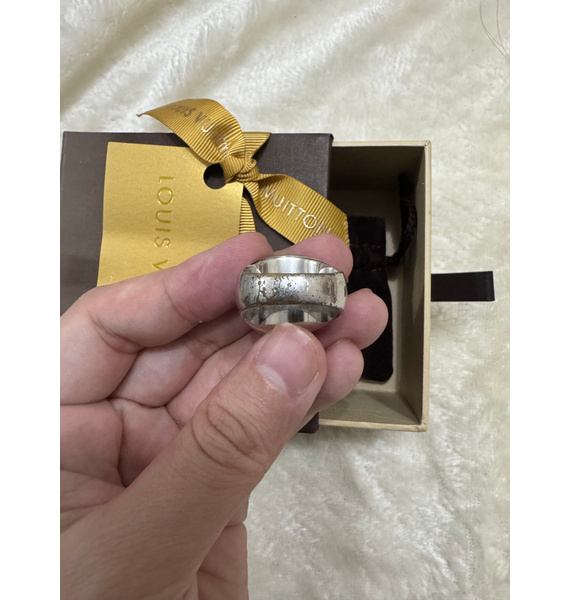Кольцо • Louis Vuitton • Серебряный