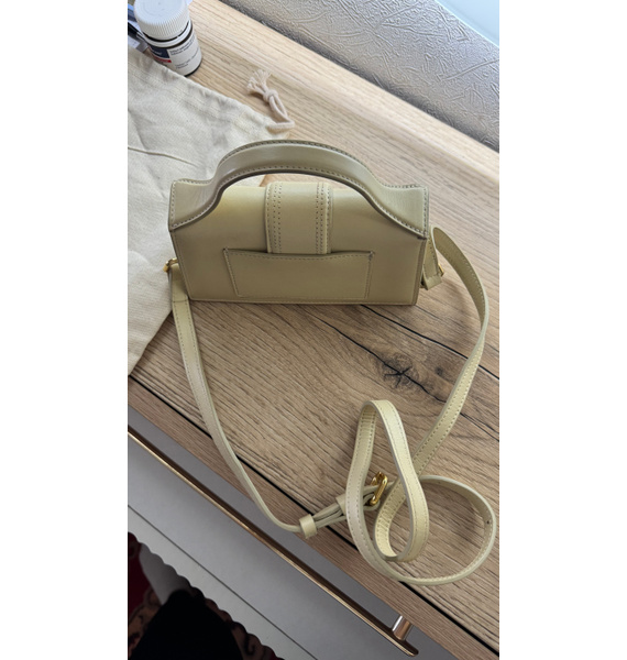 Сумка • Jacquemus • Бежевый
