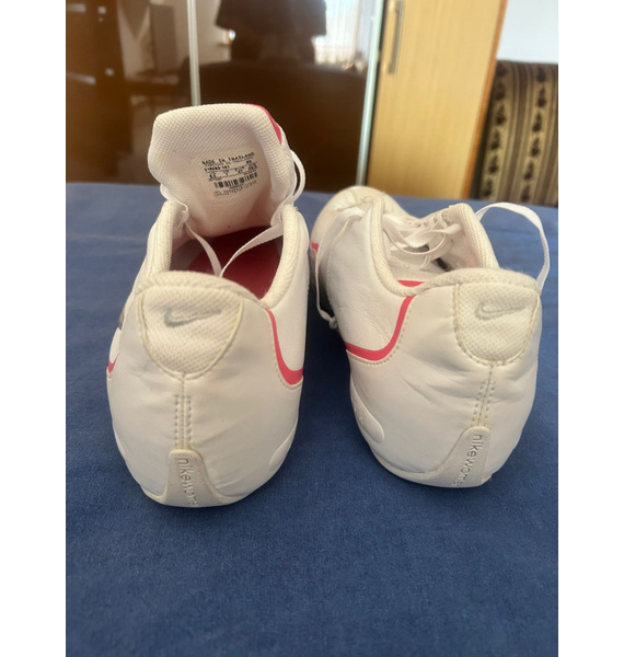 Кроссовки • Nike • Белый