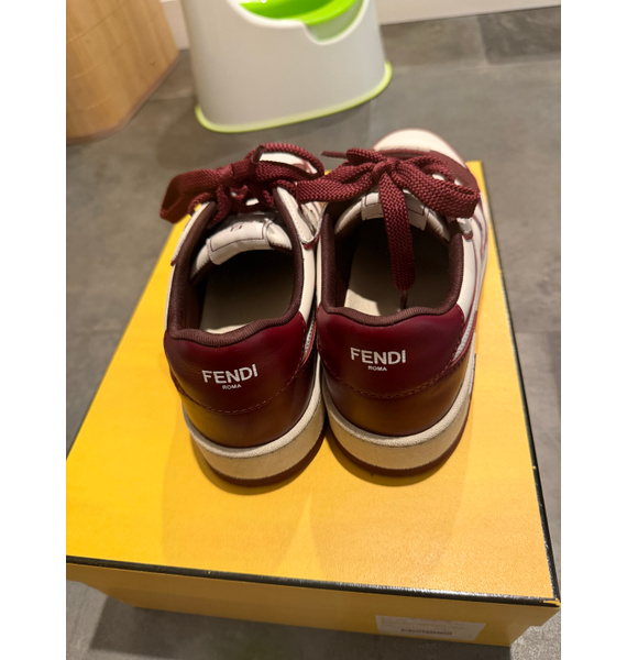 Кроссовки • Fendi • Белый