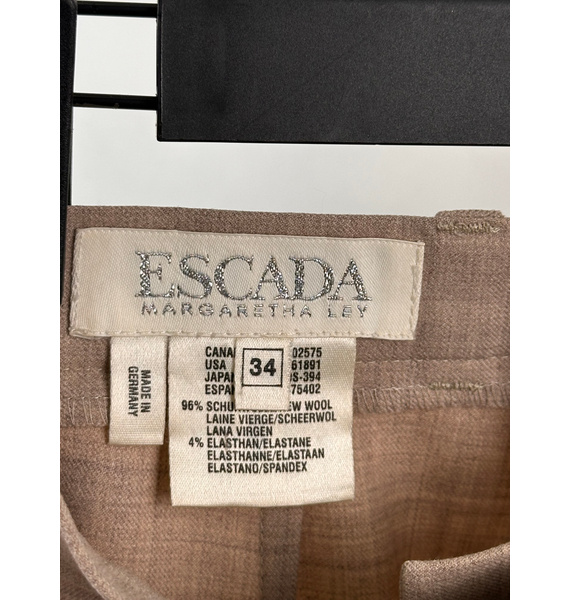 Костюм • Escada • Песочный