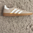 Кроссовки • adidas • Бежевый