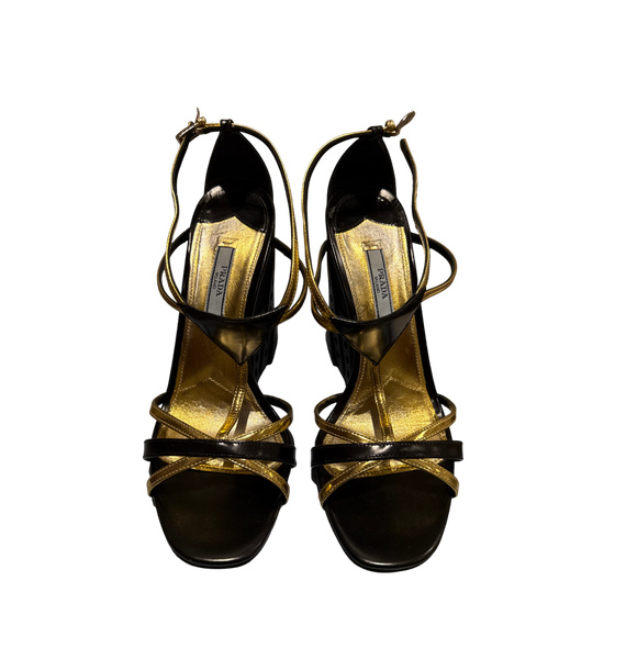 Туфли • Prada • Черный