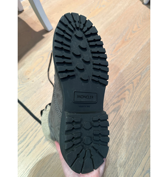 Ботинки • Moncler • Хаки