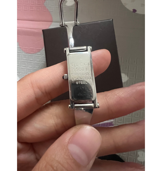 Часы • Gucci • Серебряный