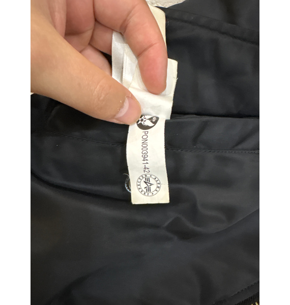Бомбер • Alpha Industries • Черный