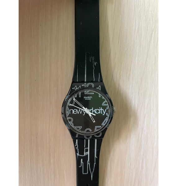 Часы • Swatch • Черный