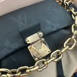 Сумка • Louis Vuitton • Черный