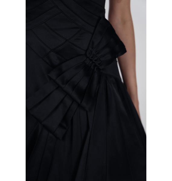 Платье • Karen Millen • Черный