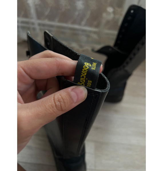 Ботинки • Dr. Martens • Черный