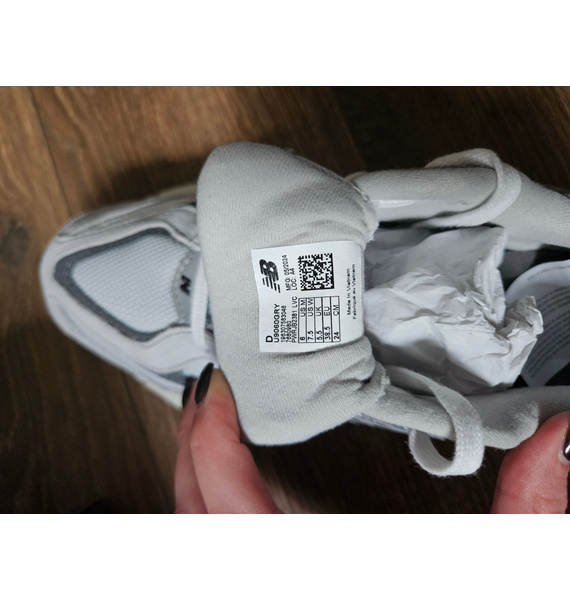Кроссовки • New Balance • Серый