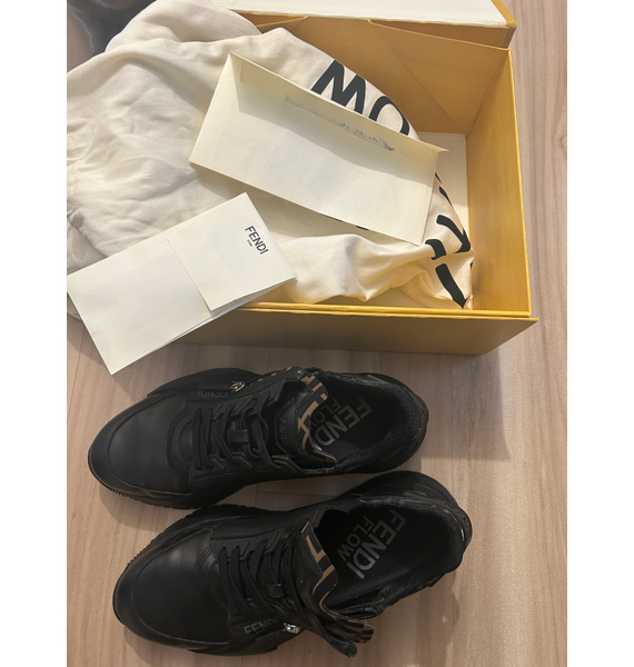 Ботинки • Fendi • Черный