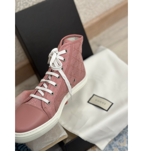Кроссовки • Gucci • Розовый