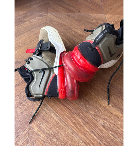 Кроссовки • Nike • Зеленый
