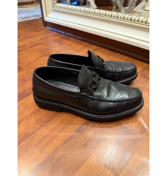 Лоферы • Ferragamo • Черный