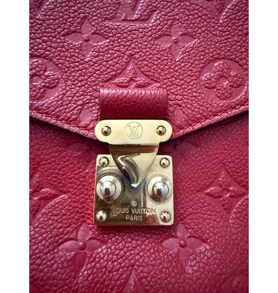 Сумка • Louis Vuitton • Красный
