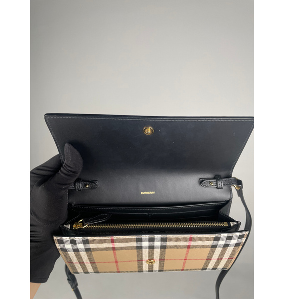 Сумка • Burberry • Черный