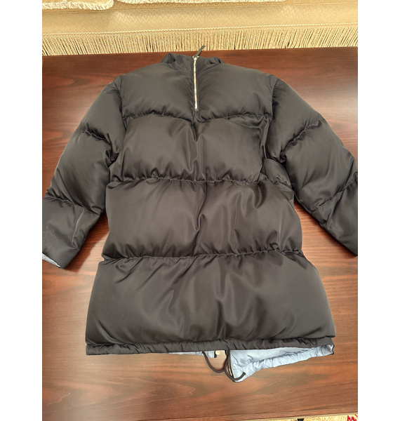 Пуховик • Prada • Черный